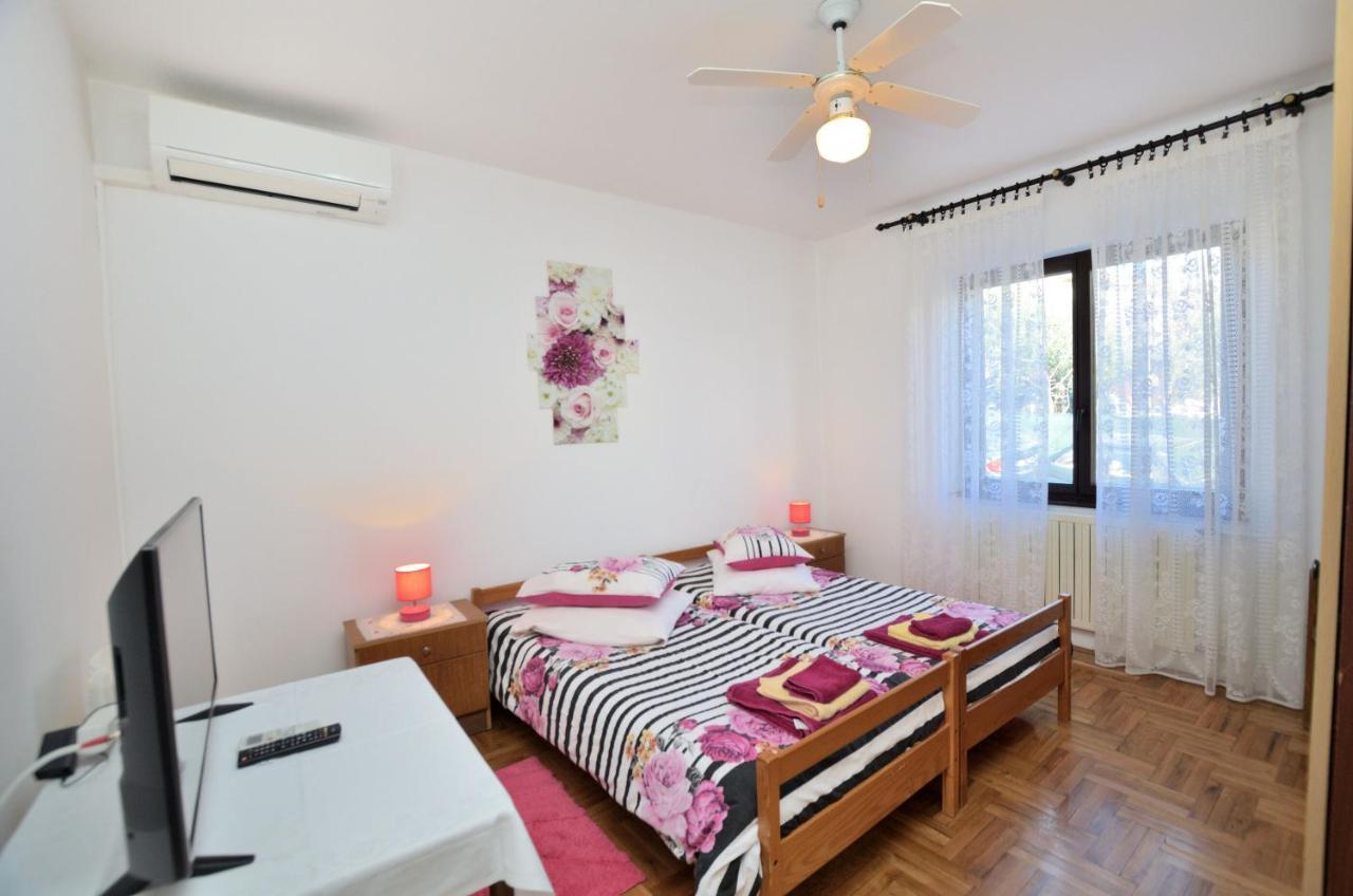 Rooms Tomc Fuškulin Exterior foto